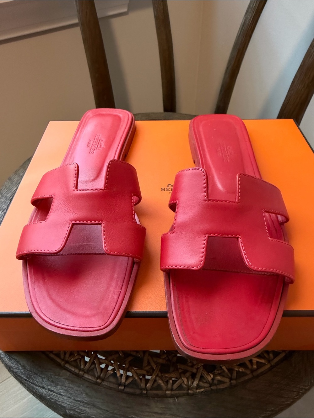 Hermes Oran Sandals Rouge Bali